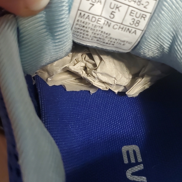 Women's Saucony 6.5 fit (size 7) - Picture 6 of 10